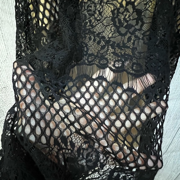 Xhilaration Lace Overlay Dress Color: Black Size: S/P - Picture 9 of 13